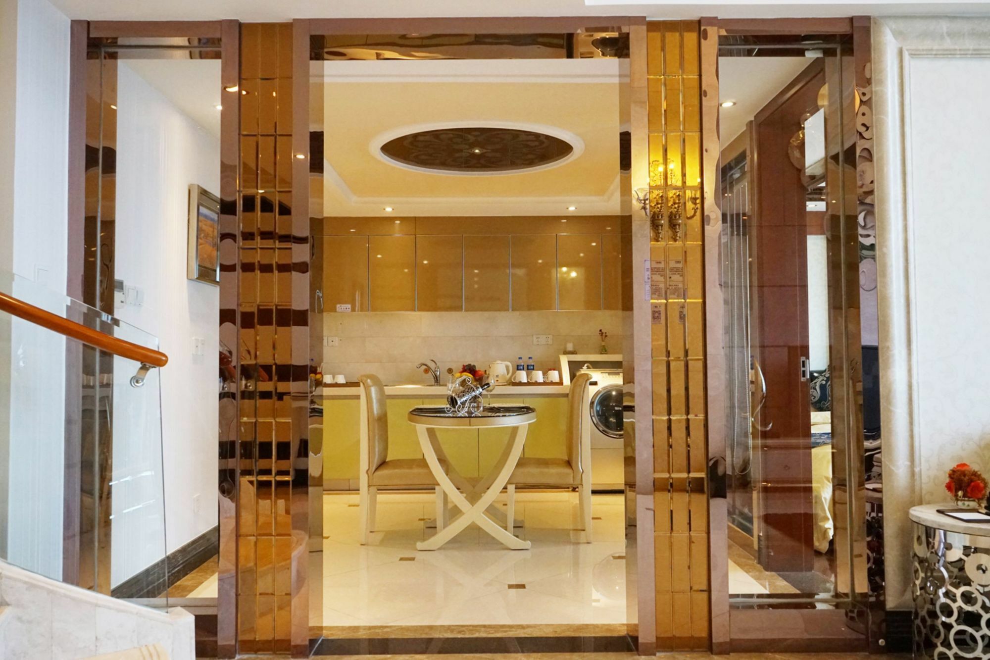 South & North International Apartment Canton Extérieur photo